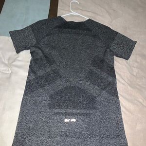 Gymshark T shirt (Baselayer)
